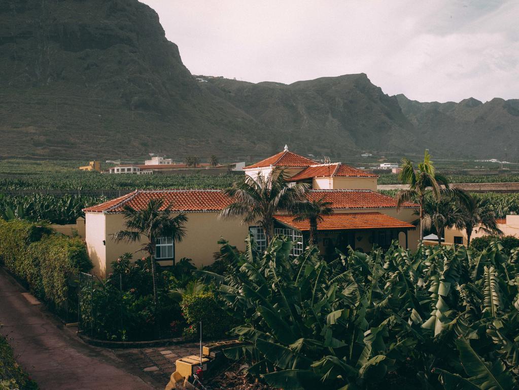 Hotel Rural La Casa Amarilla Лос Силос Екстериор снимка